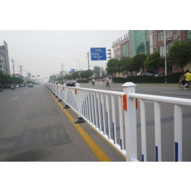 吉安市市政道路护栏工程